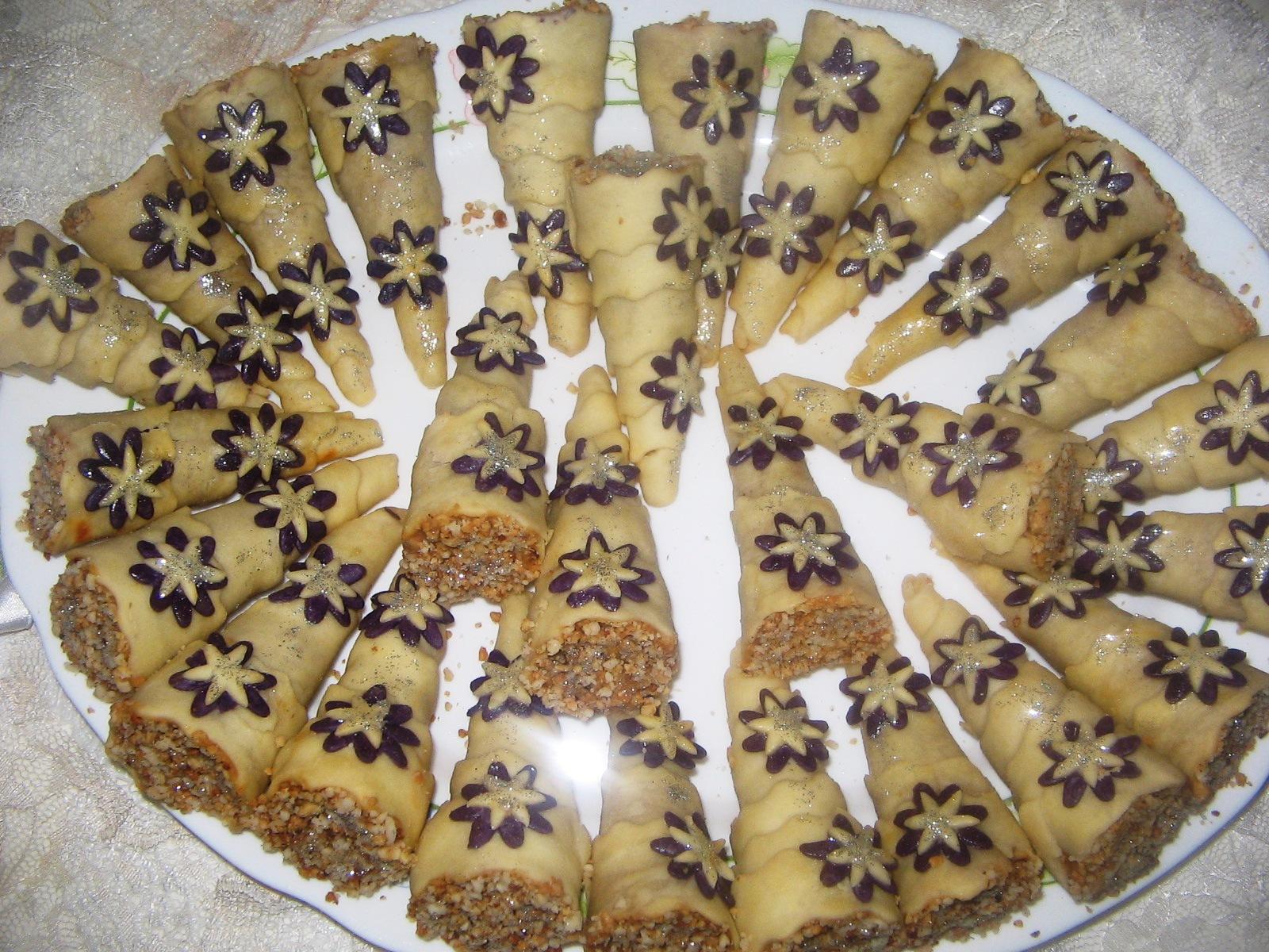 حلويات جزائرية اقتصادية , اشهى الحلويات الجزائرية - صباح الحب