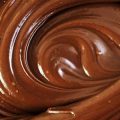 4915 3 كريمة الشوكولاته لتزيين الكيك - طريقة عمل احلي كريمة شوكولاته ساره